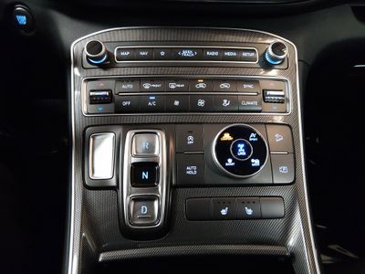 2023 Hyundai Santa Fe — photo 19 view