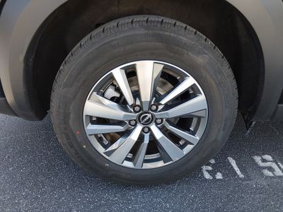 2025 Nissan Pathfinder - Photo 10