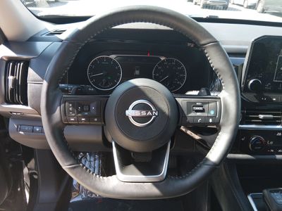 2025 Nissan Pathfinder - Photo 12