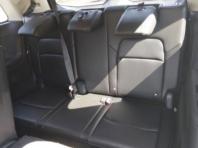 2025 Nissan Pathfinder - Photo 18