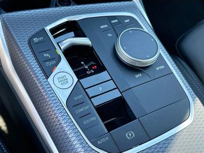 2026 BMW 3 Series — photo 14 view