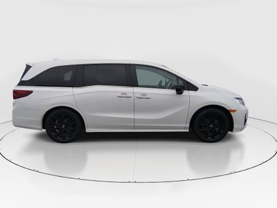 2025 Honda Odyssey — photo 8 view