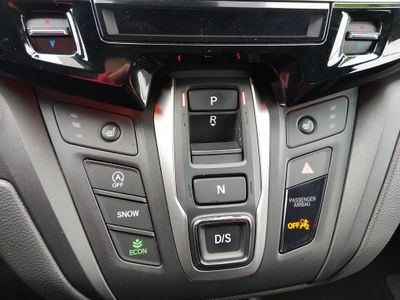 2025 Honda Odyssey — photo 18 view