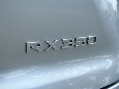 2025 Lexus RX — photo 11 view