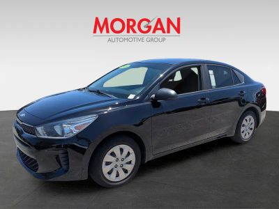 2018 Kia Rio — photo 8 view