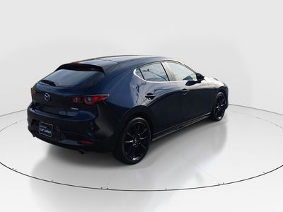 2025 Mazda Mazda3 Hatchback — photo 7 view