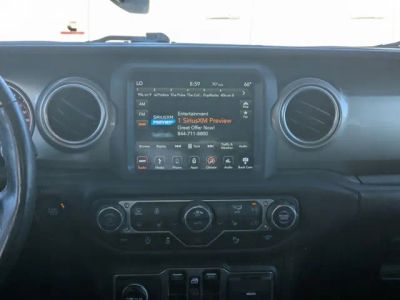 2019 Jeep Wrangler — photo 13 view