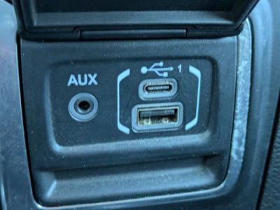 2019 Jeep Wrangler — photo 16 view