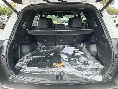 2026 Subaru Forester — photo 12 view
