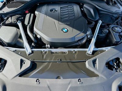 2026 BMW 8 Series — photo 25 view