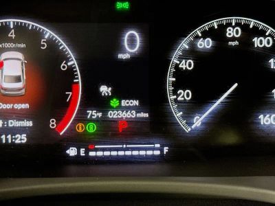 2025 Honda Civic — photo 11 view