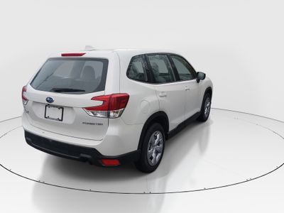 2023 Subaru Forester - Photo 7