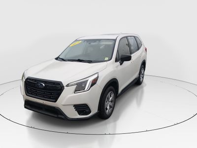 2023 Subaru Forester - Photo 3