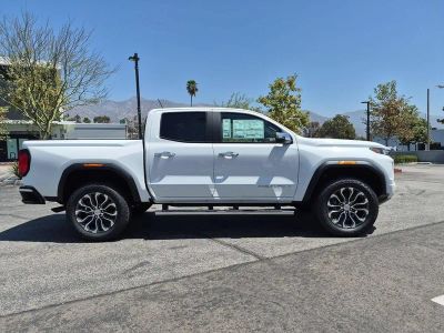 2026 GMC Canyon — side profile view