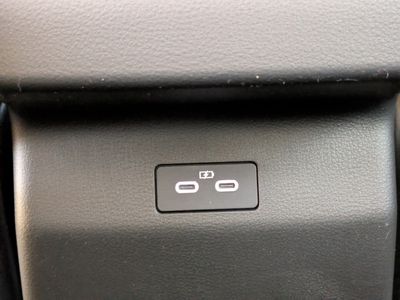 2026 Mazda CX-50 - Photo 14