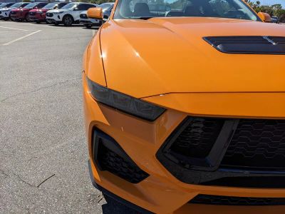 2026 Ford Mustang — photo 11 view