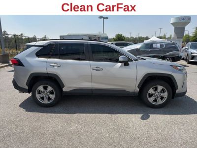 2022 Toyota RAV4 Hybrid - Photo 3