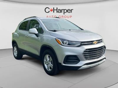 2022 Chevrolet Trax LT in Silver Ice Metallic — front three-quarter view