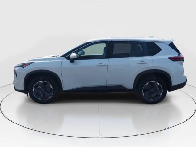 2024 Nissan Rogue - Photo 4