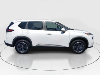 2024 Nissan Rogue - Photo 8