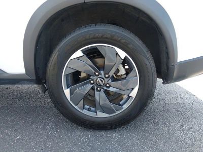 2024 Nissan Rogue - Photo 10