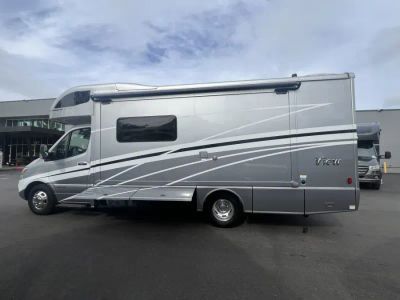 2025 Winnebago VIEW — photo 23 view