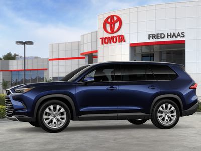 2026 Toyota Grand Highlander Hybrid - Photo 3