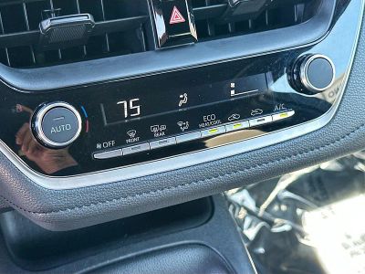 2025 Toyota Corolla — photo 13 view