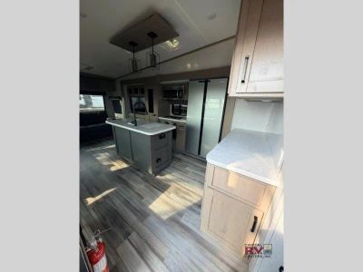 2024 Grand Design Reflection — photo 8 view