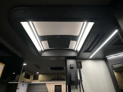 2027 Grand Design LINEAGE SERIES M — photo 23 view