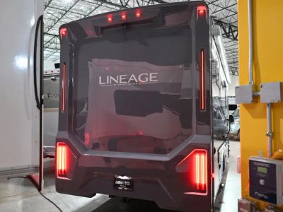 2027 Grand Design LINEAGE SERIES M — photo 41 view