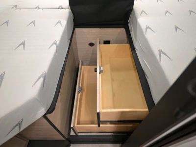 2027 Grand Design LINEAGE SERIES M — photo 26 view