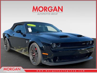 2023 Dodge Challenger SRT Hellcat Widebody in Black — front three-quarter view
