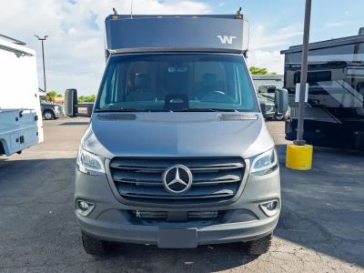 2027 Winnebago EKKO — photo 29 view