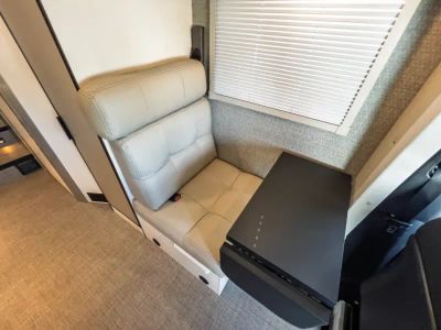 2027 Winnebago EKKO — photo 7 view