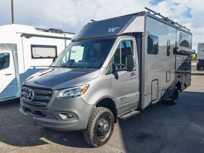 2027 Winnebago EKKO — photo 32 view
