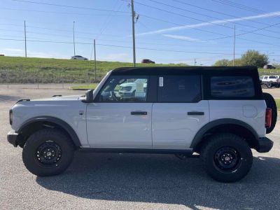 2026 Ford Bronco - Photo 6