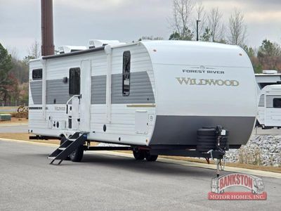 2026 Wildwood 29VBUD — front three-quarter view