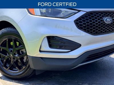 2023 Ford Edge — rear three-quarter view