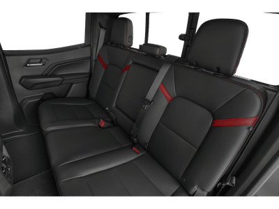 2025 Chevrolet Colorado — photo 14 view