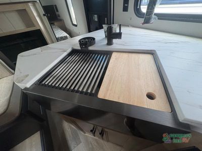 2027 Forest River RV Cherokee Grey Wolf - Photo 21