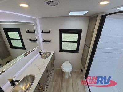 2026 Forest River RV Wildwood Heritage Glen - Photo 35