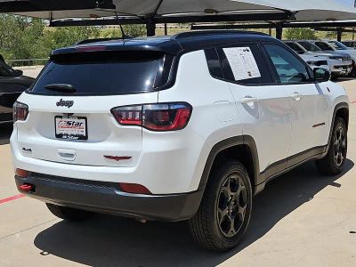 2023 Jeep Compass — detail view
