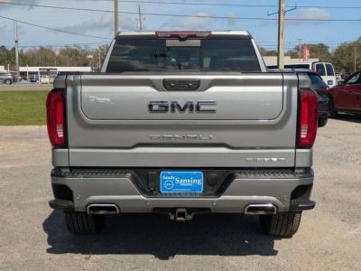 2023 GMC Sierra 1500 — interior view