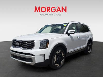 2025 Kia Telluride — interior view