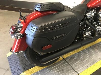 2026 Harley-Davidson FLHC - Heritage Classic - Photo 11