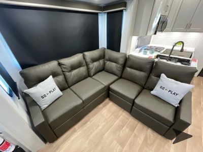 2026 Grand Design Influence - Photo 35