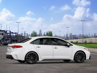 2026 Toyota Corolla Hybrid - Photo 13