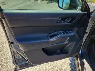 2024 Nissan Pathfinder — photo 9 view