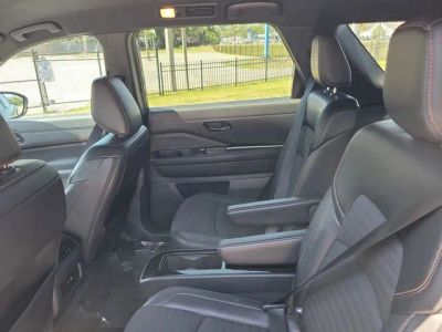 2024 Nissan Pathfinder — photo 28 view